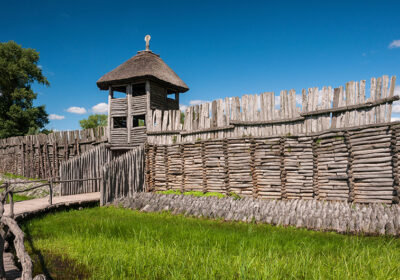 Gniezno, Biskupin 1 dzień (Wycieczki dla szkół)