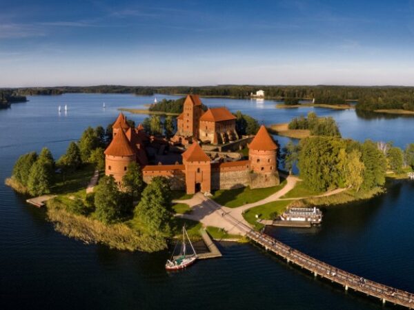 Wilno, Kowno, Troki 2 dni (Wycieczka dla szkół)