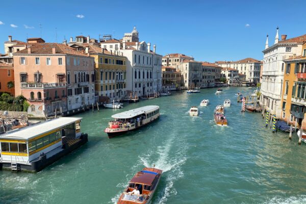 Włochy: Florencja, Rzym, Watykan, Monte Cassino, San Marino, Wenecja 7 dni (Wycieczka dla szkół)